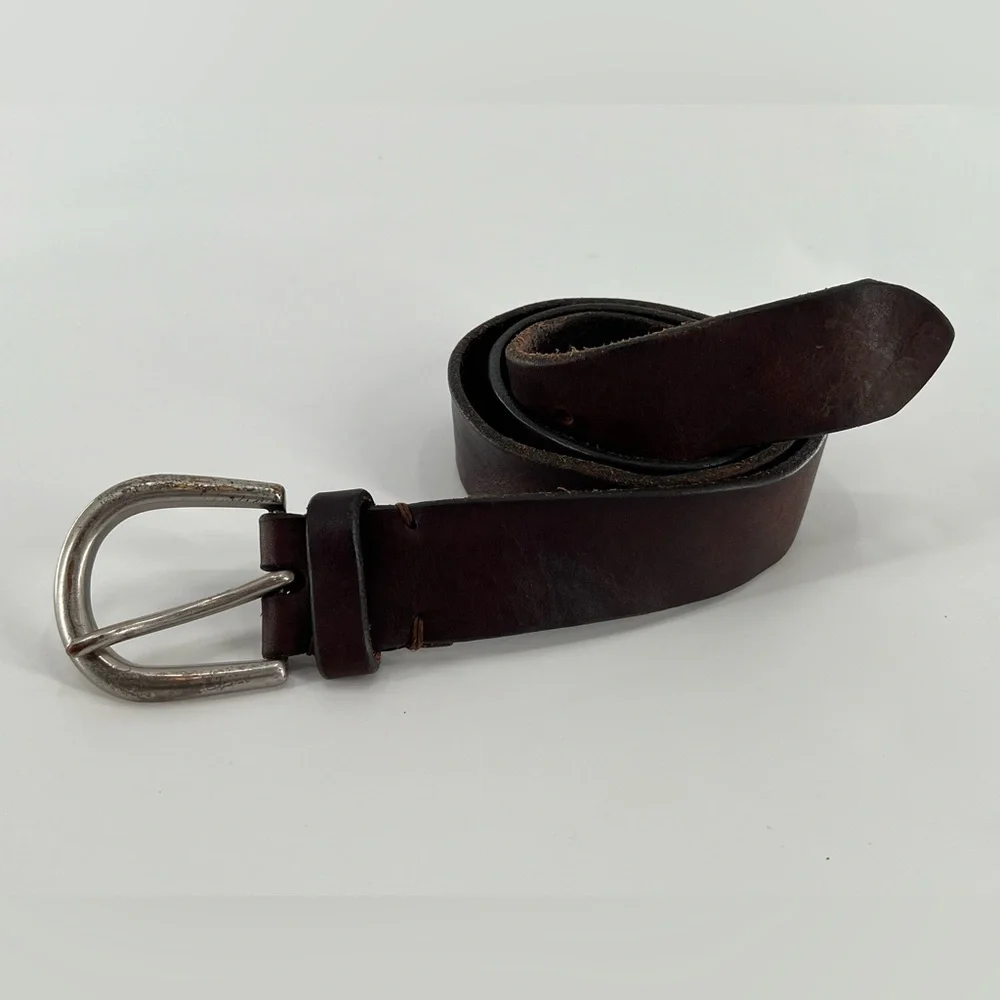 Ladies Vintage Leather Belt 32/34‎